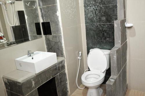 Фото Puangpech Hotel