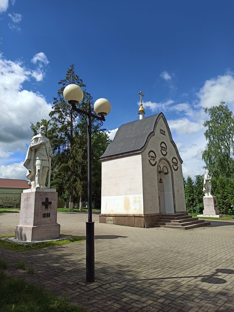 Chapel, memorial cross Chasovnya Vsekh Svyatykh, V zemle Rossiyskoy prosiyavshikh, V Kozelske, Kozelsk, photo