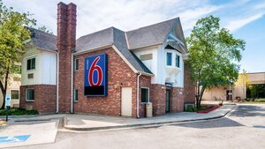 Motel 6 Arlington Heights, Il - Chicago North Central