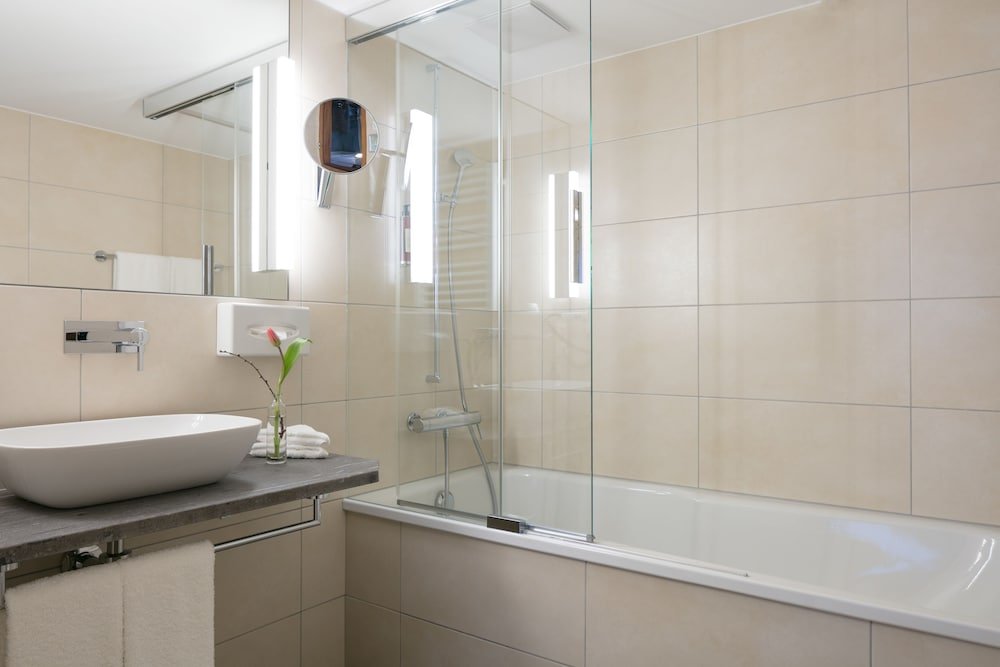 Фото Hotel Löwen Appenzell