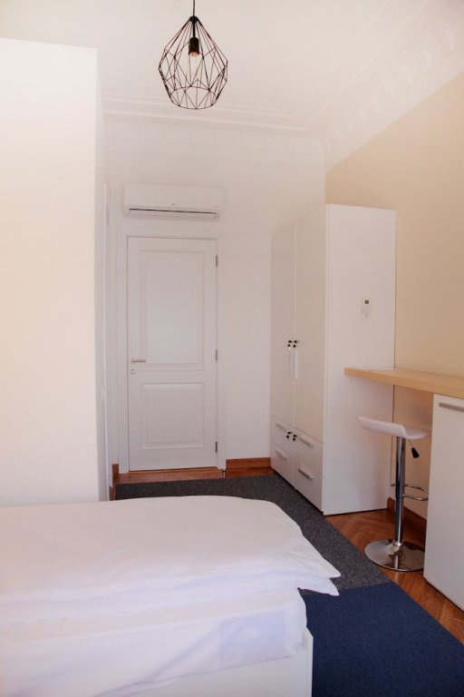 Фото Hostel Karavan Inn