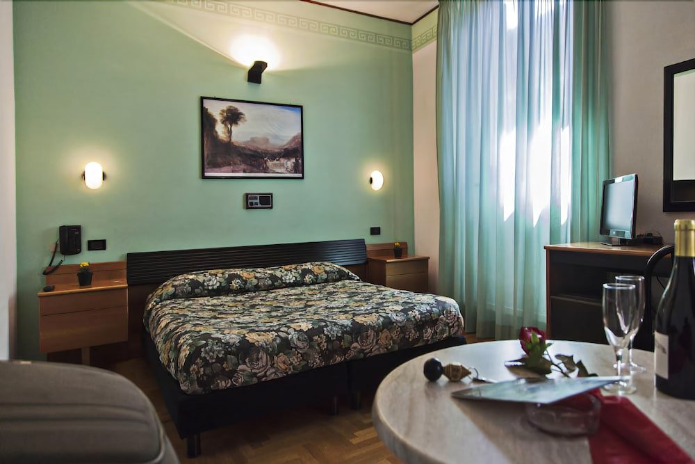 Фото Hotel Valentino