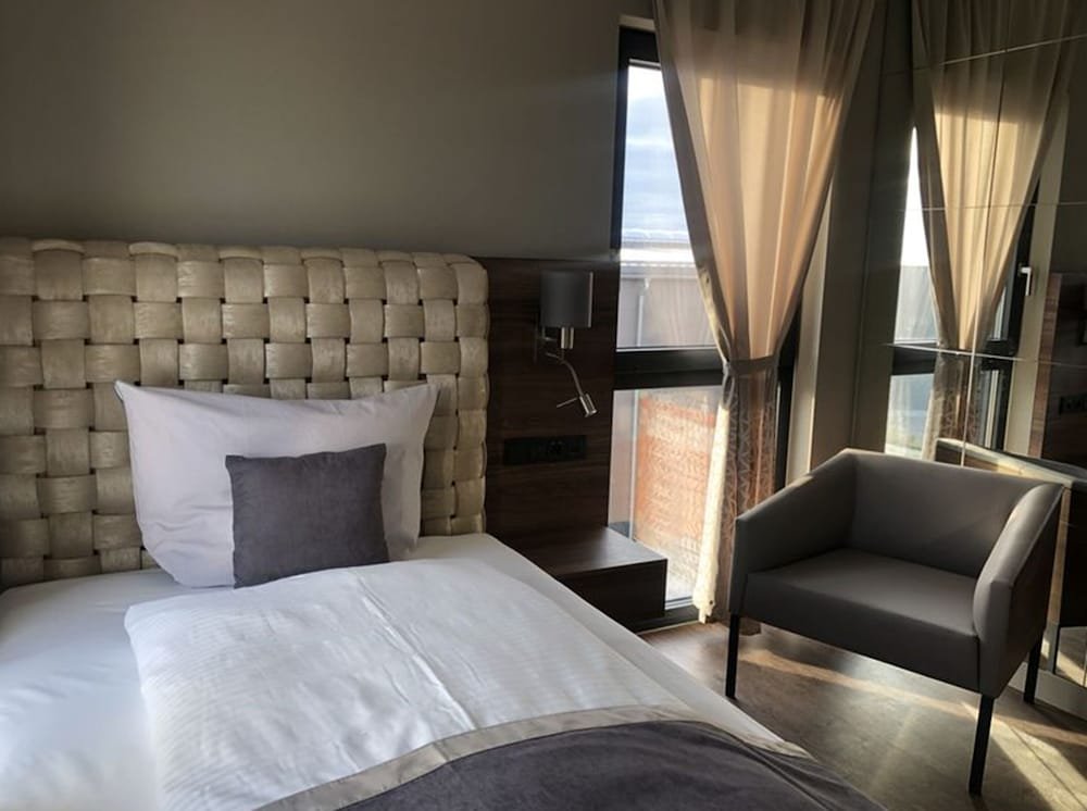 Фото Intergroup Business & Design Hotel Ingolstadt