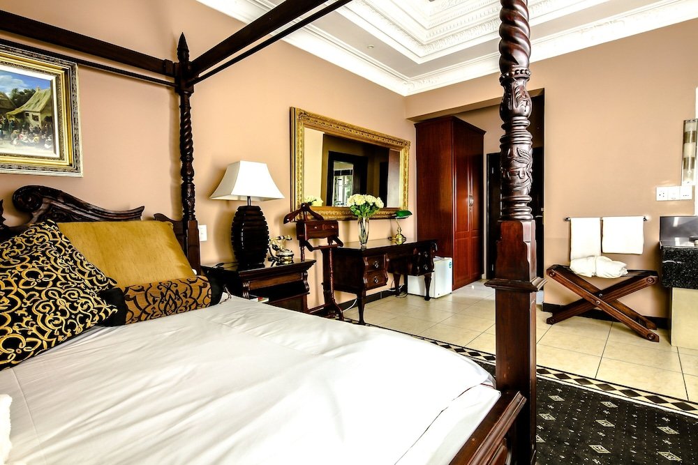 Фото Caesars Guesthouse & Conference Centre