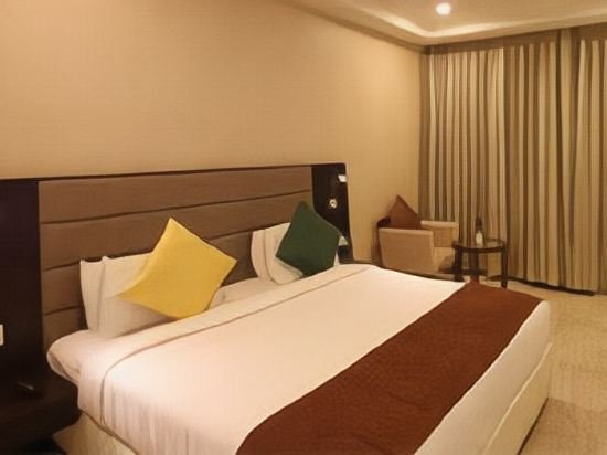 Фото Khanna Fiesta