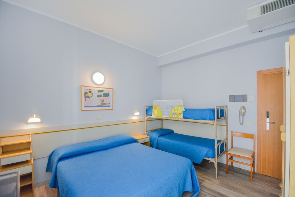 Фото Hotel Mirabella