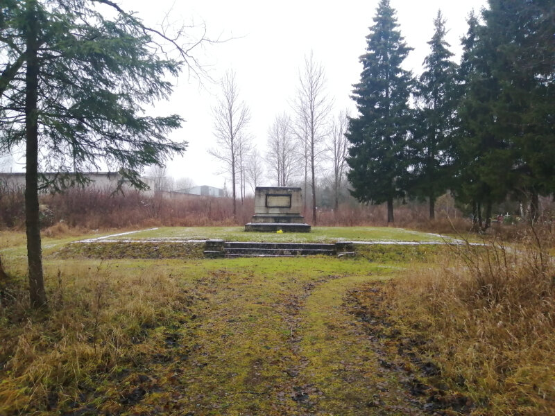 Monument, memorial Захоронение советских военнопленных, Tapa, photo