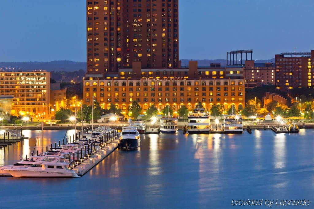 Фото Royal Sonesta Harbor Court Baltimore