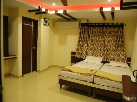 Фото Hotel Asian International