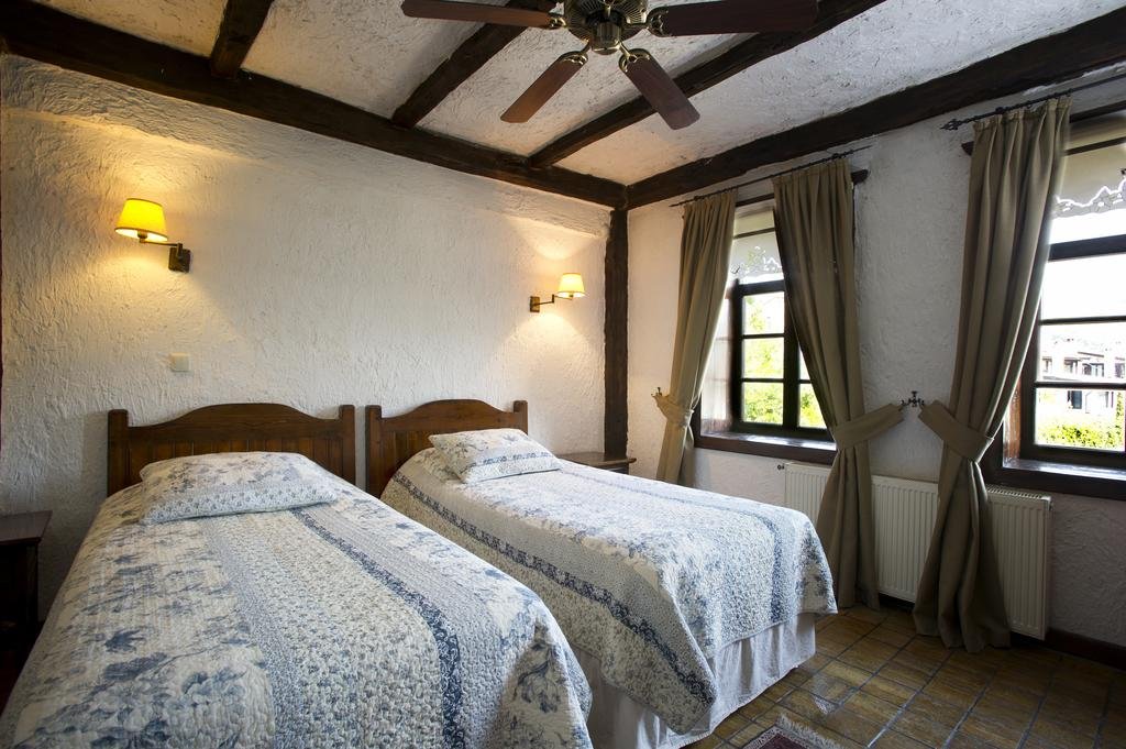 Фото Manici Kasri