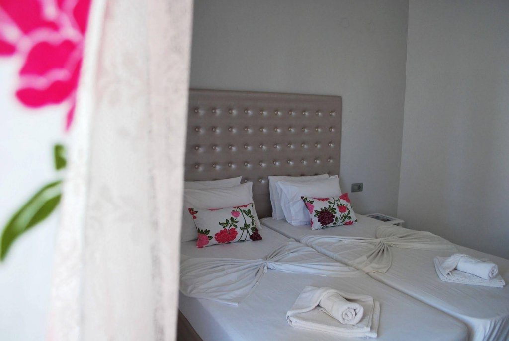 Фото Stella Maria