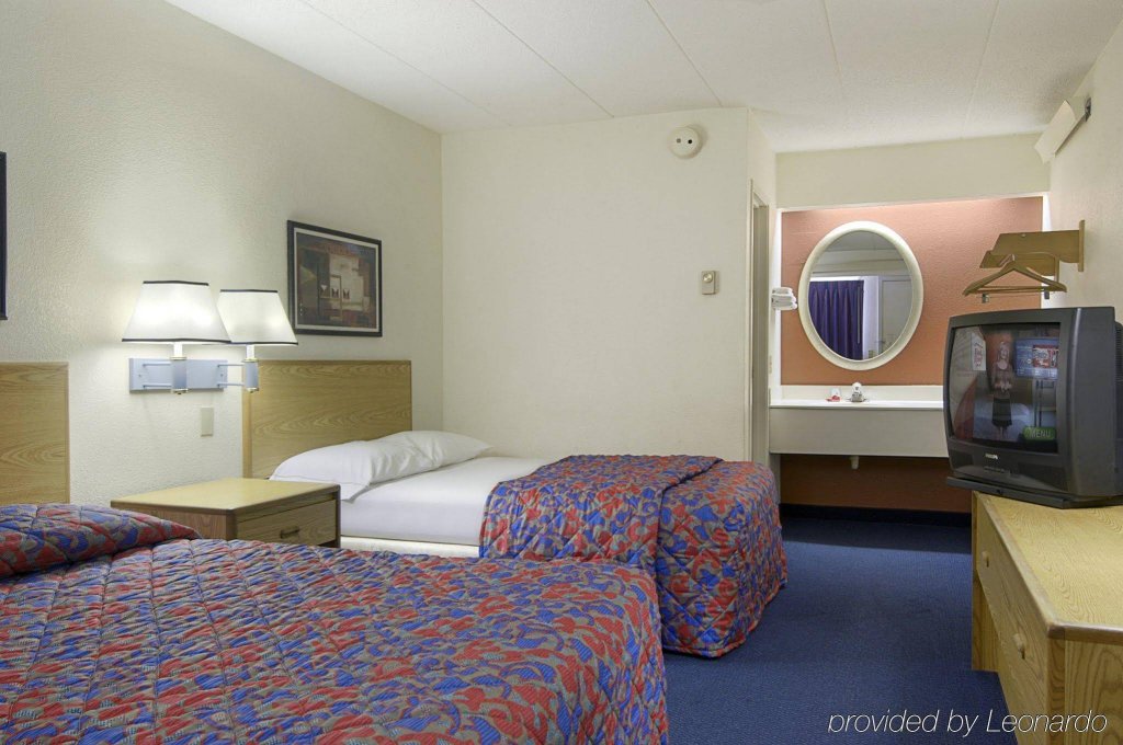 Фото Red Roof Inn Chicago - O'Hare Airport/Arlington Heights