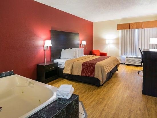 Фото Red Roof Inn South Bend - Mishawaka