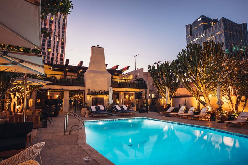 Гостиница Hotel Figueroa в Лос-Анджелесе