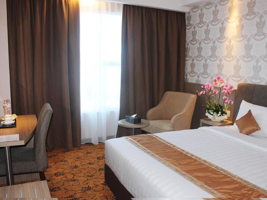 Фото Hotel Remcy