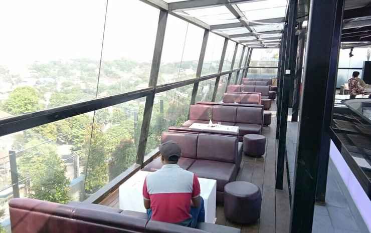 Фото Grand Edge Hotel Semarang