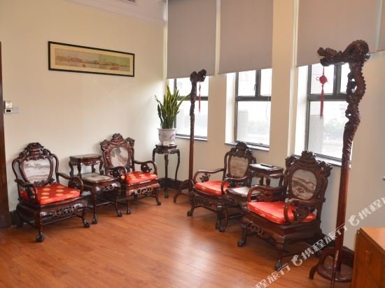 Фото Guangzhou Aiqun Hotel