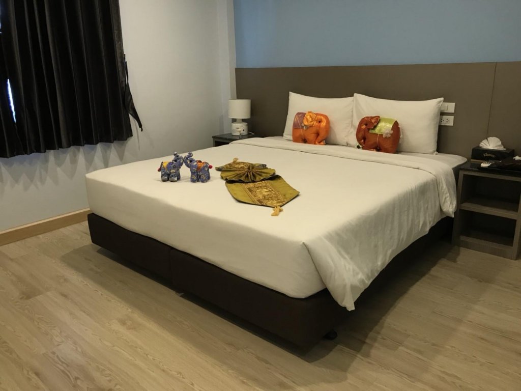 Фото 4m Pratunam Hotel