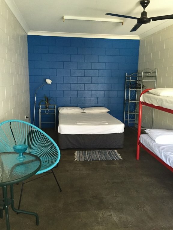 Hotel Adventurers Resort - Hostel, Queensland, photo