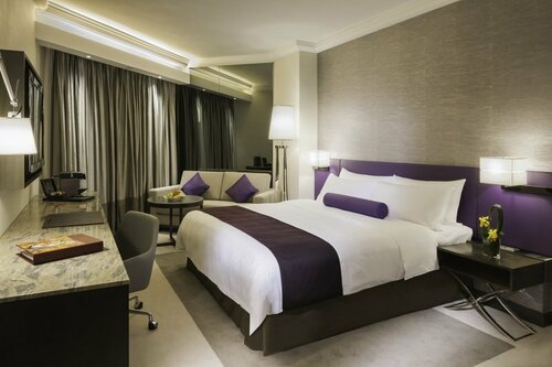 Внешний вид отеля Gateway, Marco Polo Hotel в Цзюлуне, фото 2