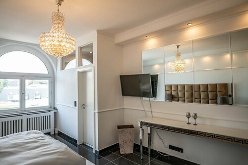 Гостиница Villa Bowdy в Дюрене