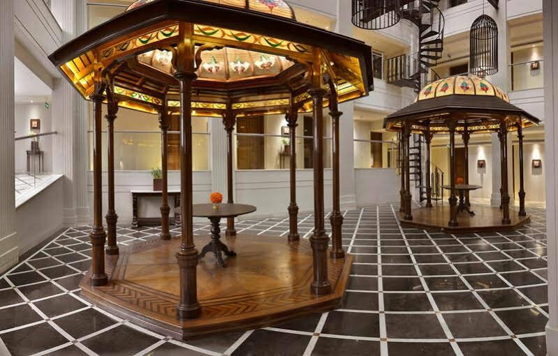 Hotel The LaLiT Great Eastern Kolkata, Calcutta, photo