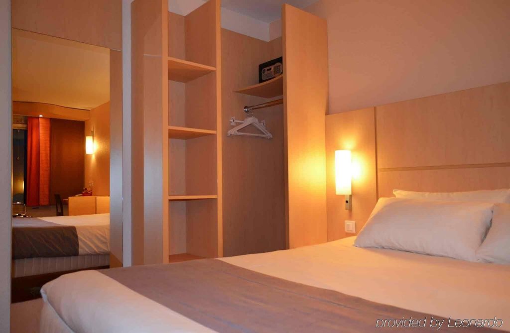 Фото Ibis Cannes Centre