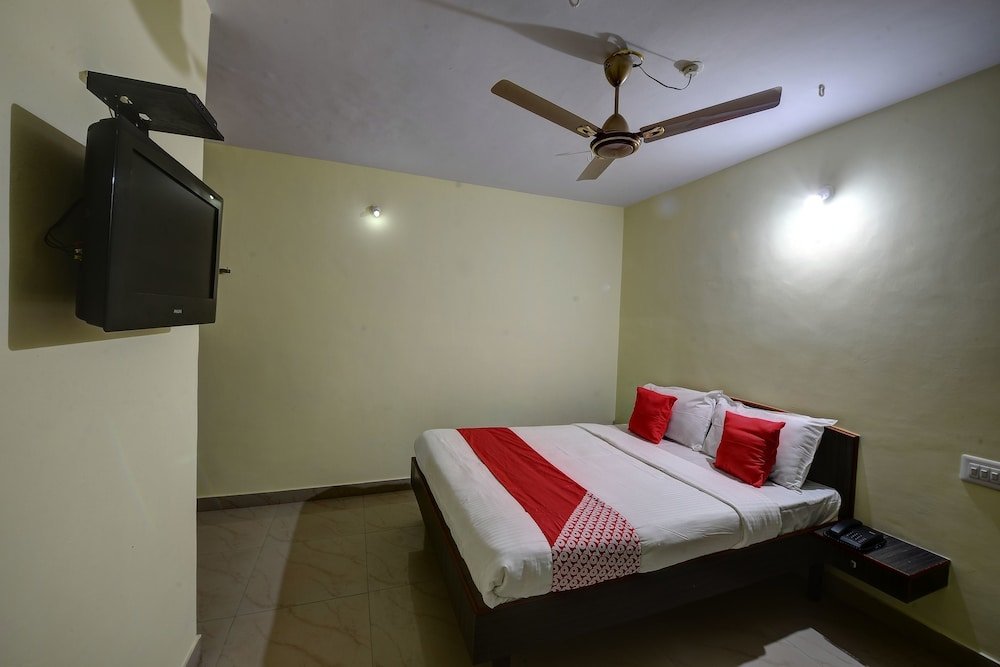 Фото Oyo 22499 Vishnu Residency