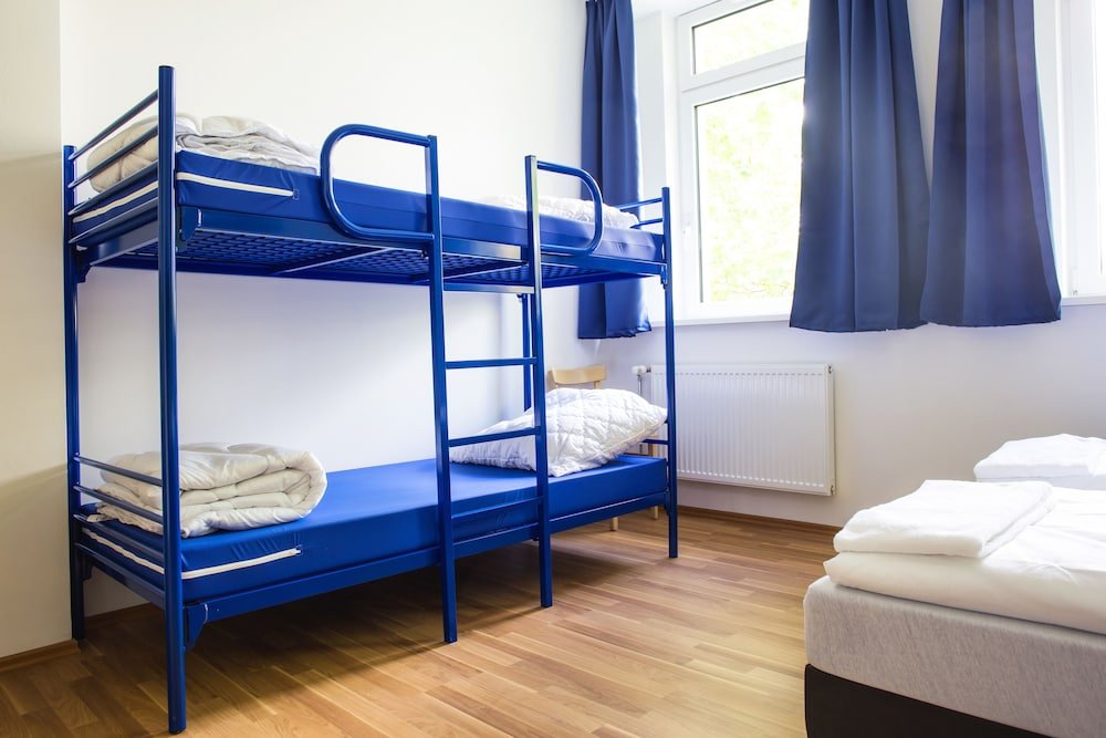 Фото A&o Salzburg Hauptbahnhof