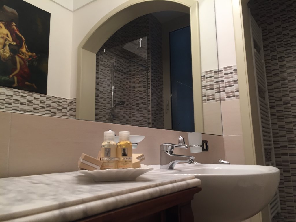 Фото Гостевой Дом Palazzo Laguardia B&b