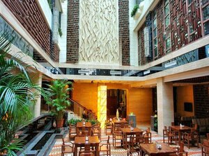 Гостиница Hawaii International Business