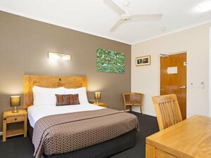Гостиница Quality Hotel Darwin Airport