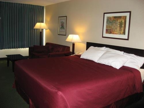 Фото Fairfield Inn & Suites by Marriott Bakersfield Central