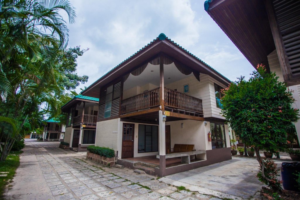 Фото Chaam Villa Sun Hotel