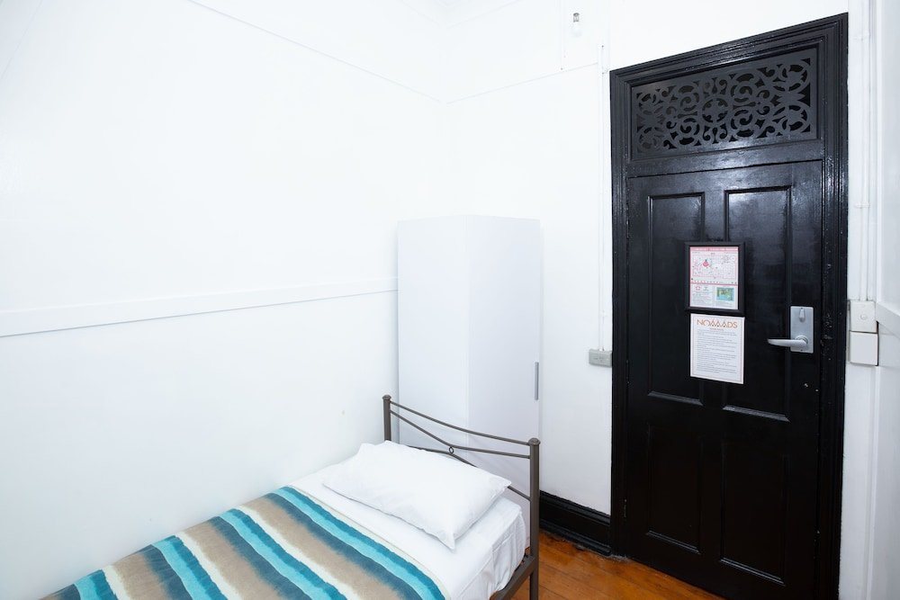 Фото Nomads Brisbane Hostel