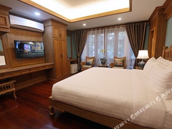 Фото Rich Garden House Hotel
