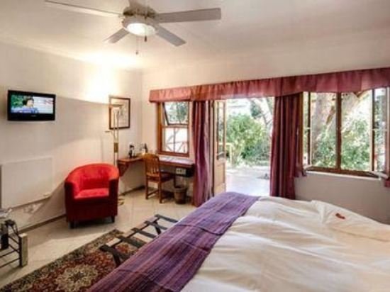 Фото отеля 3