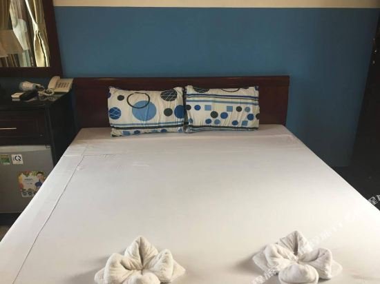 Фото Sunny B Hotel