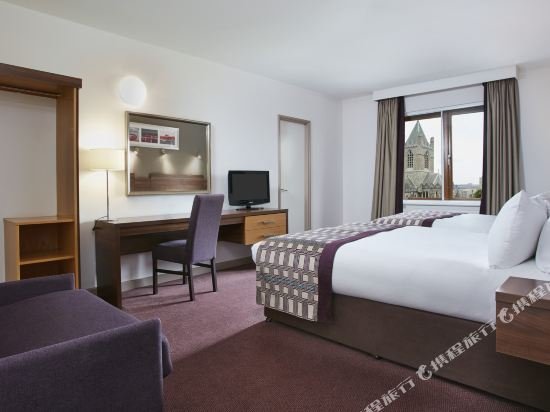 Фото Leonardo Hotel Dublin Christchurch