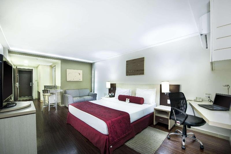 Фото Comfort Suites Macae