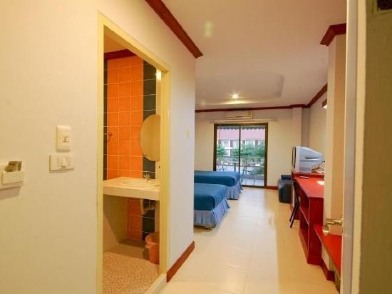 Фото Homeland Resort