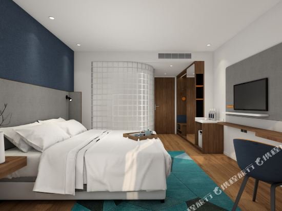 Фото Holiday Inn Express Shanghai Jinqiao Central, an Ihg Hotel