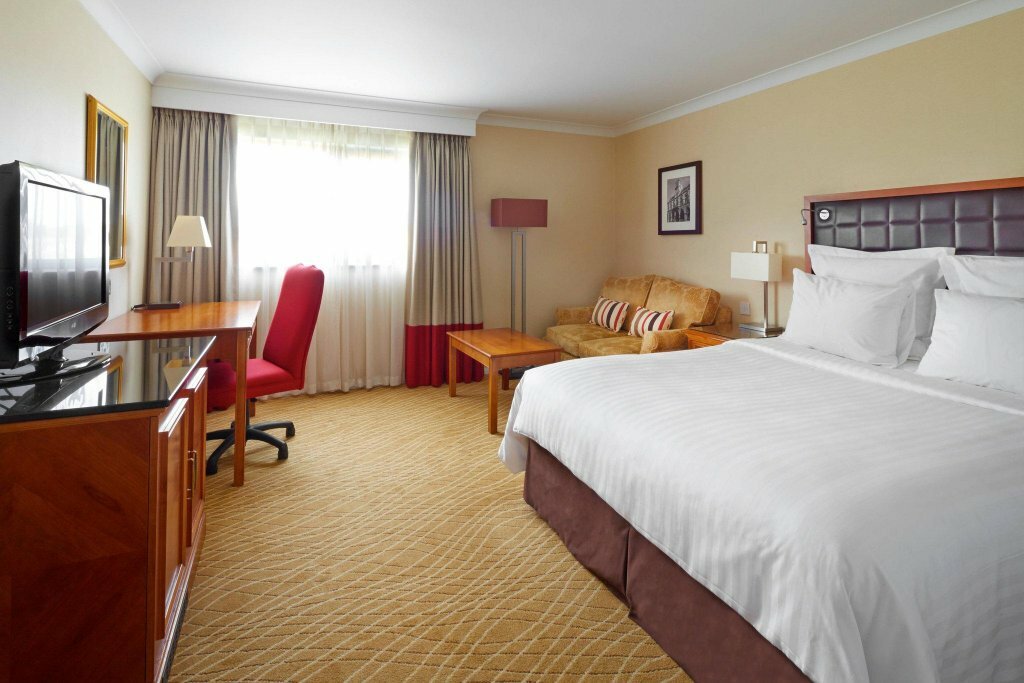 Hotel Delta Hotels by Marriott Northampton, England, photo
