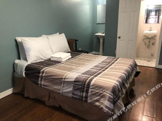 Фото Chelsea International Hostel