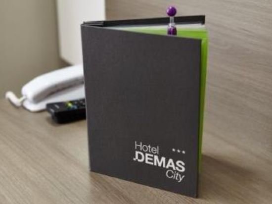 Фото Hotel Demas City