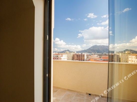 Фото Hotel Politeama