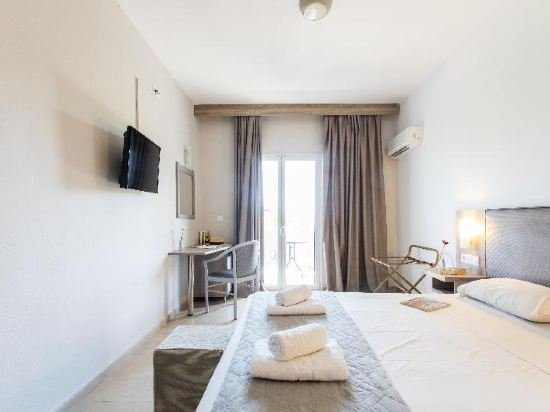 Фото Silver Bay Hotel