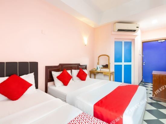 Фото BudgetOne Hotel