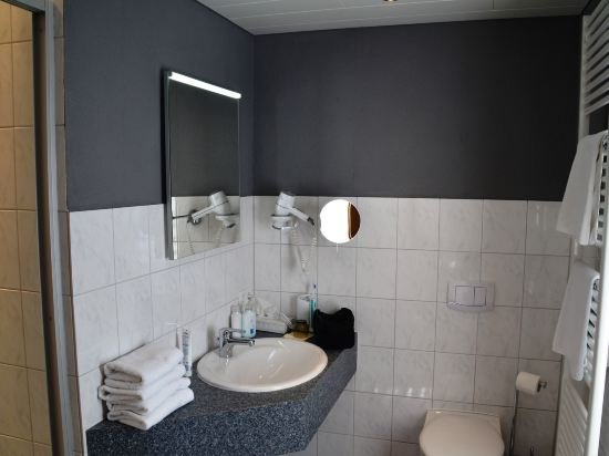 Фото Hotel Exquisit