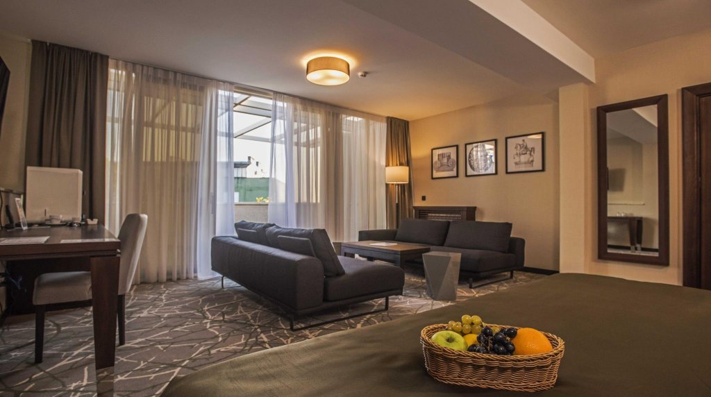 Фото Constantine the Great